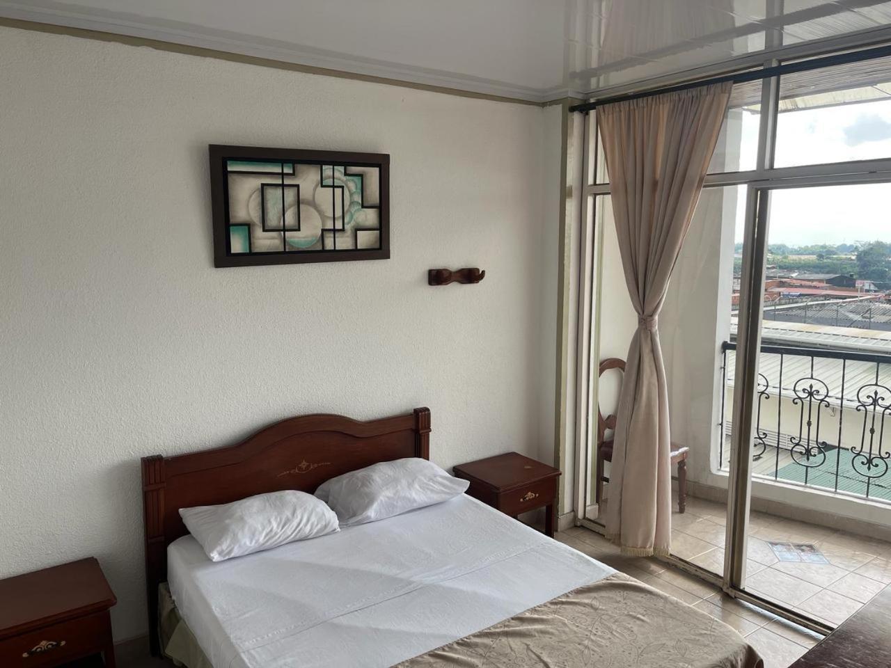 Hotel Davinci Calarcá 외부 사진